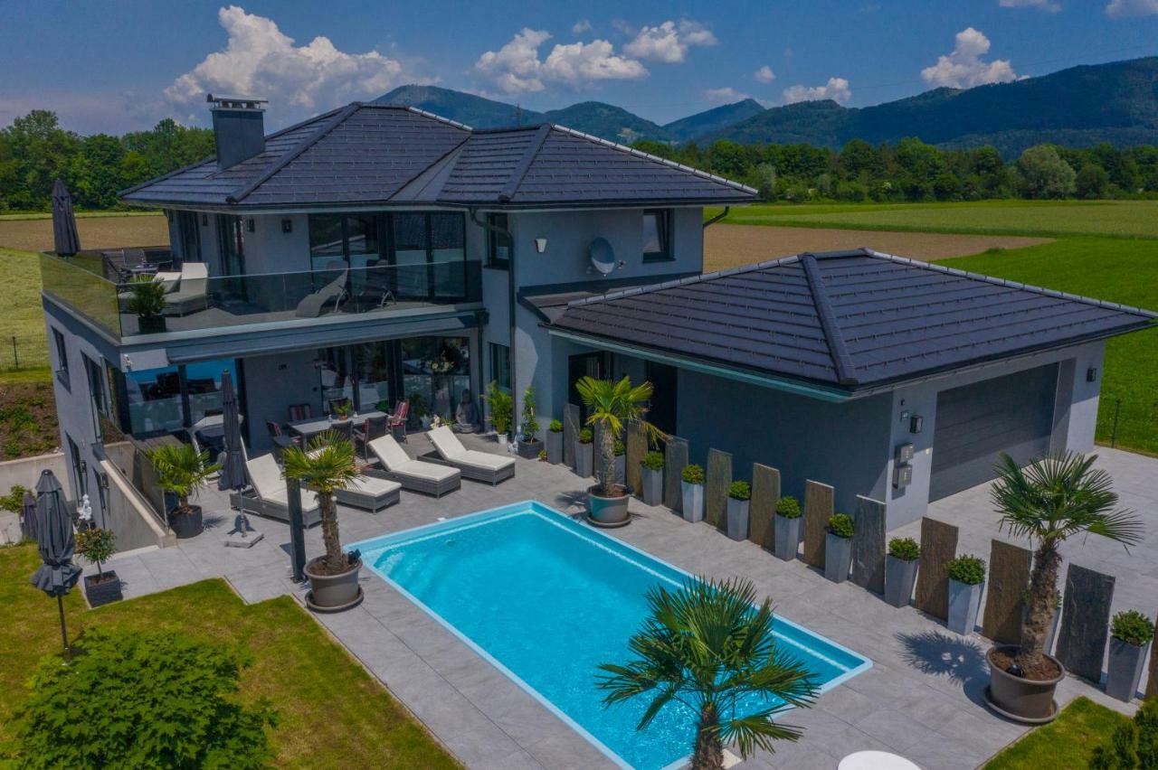 Luxurioese Penthaus Wohnung 阿尼夫 外观 照片