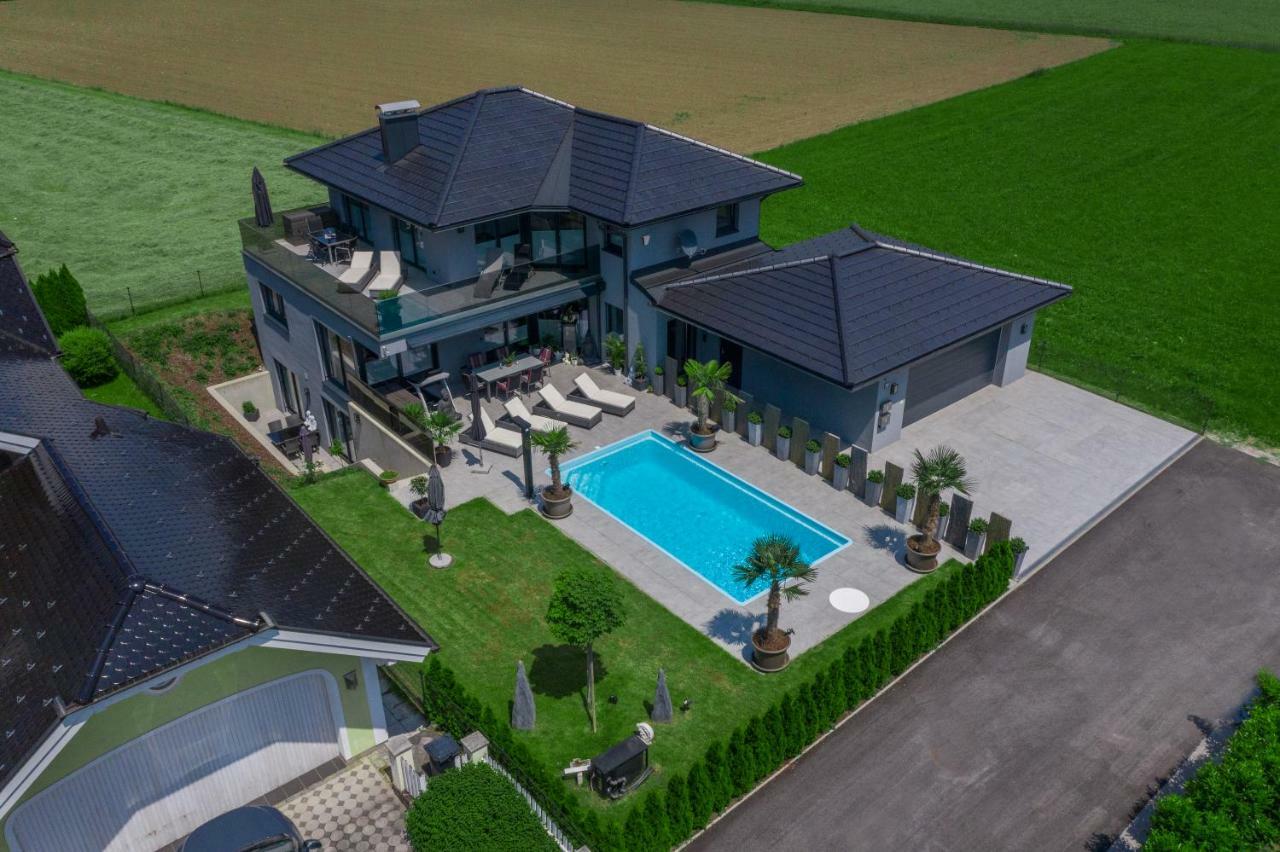 Luxurioese Penthaus Wohnung 阿尼夫 外观 照片
